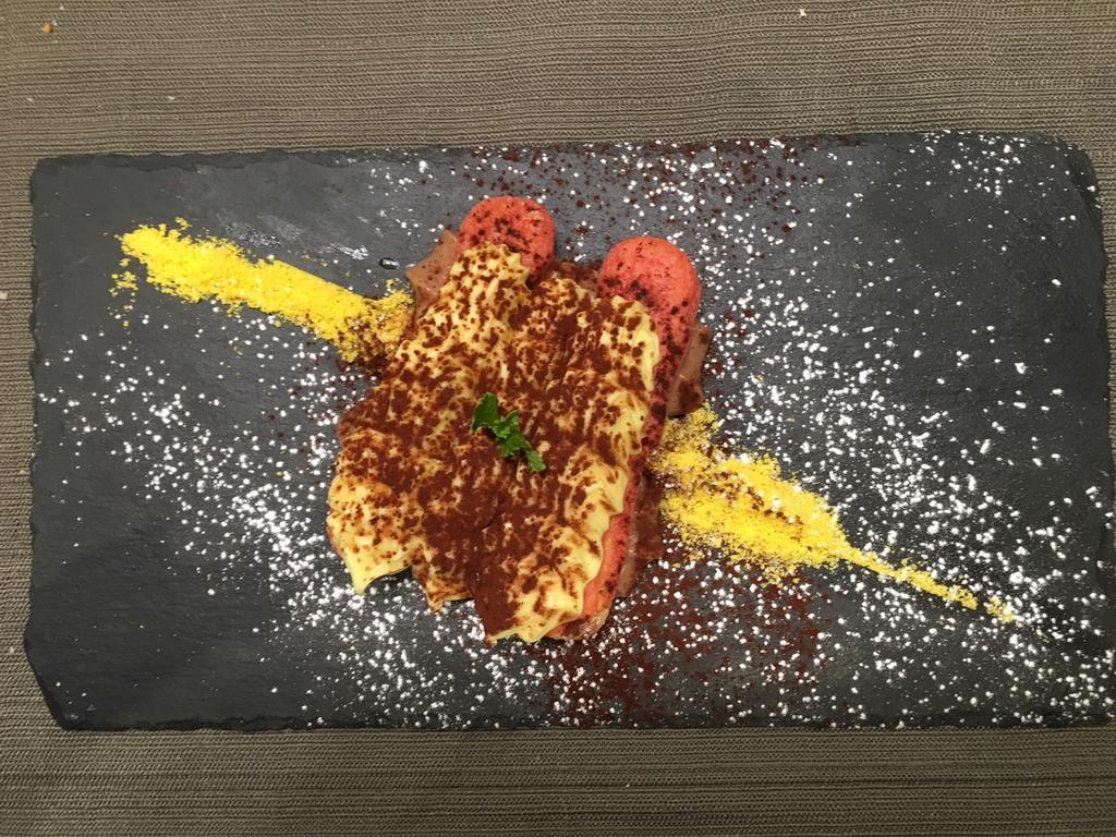 Hotel Ambassador Риччоне Экстерьер фото